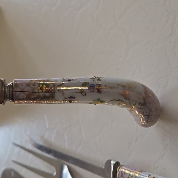 Vintage Sheffield Carving Set with Porcelain Handles - Picture 3 of 7